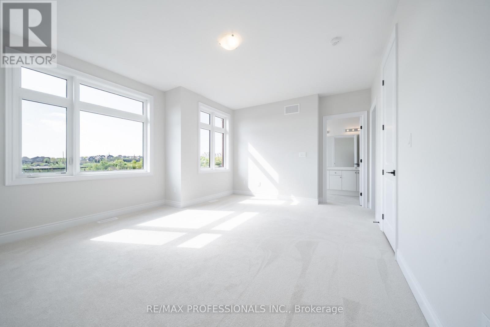 1304 Anthonia Trail, Oakville, Ontario  L6H 7Y6 - Photo 21 - W12176397