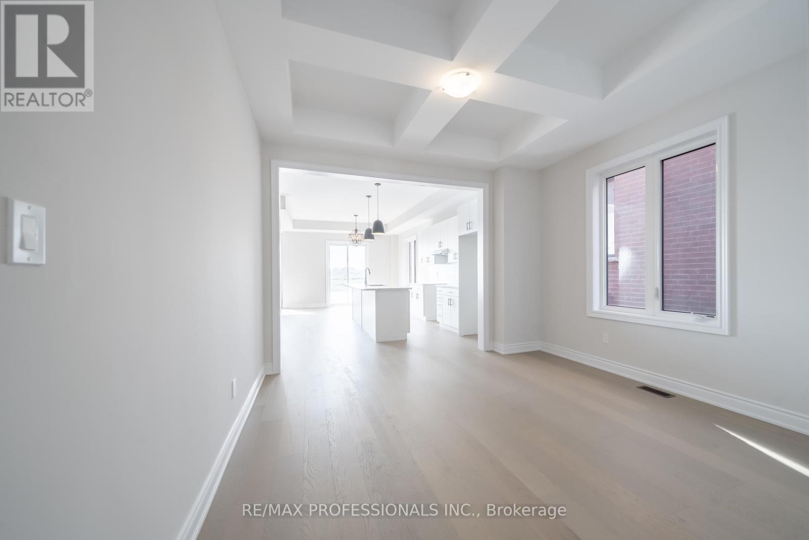 1304 Anthonia Trail, Oakville, Ontario  L6H 7Y6 - Photo 6 - W12176397