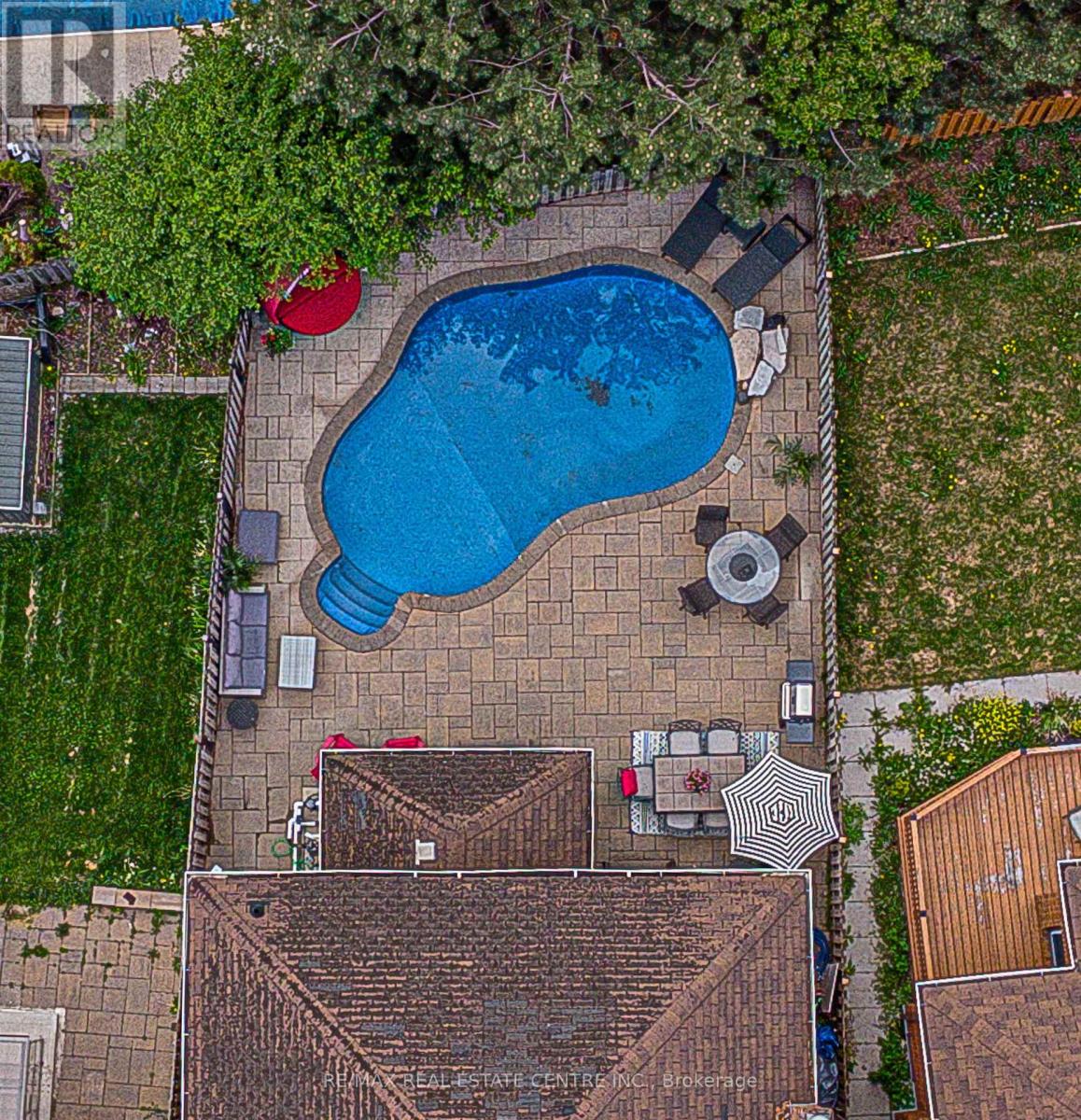 59 Lord Simcoe Drive, Brampton (Westgate), Ontario  L6S 5G7 - Photo 4 - W12176418