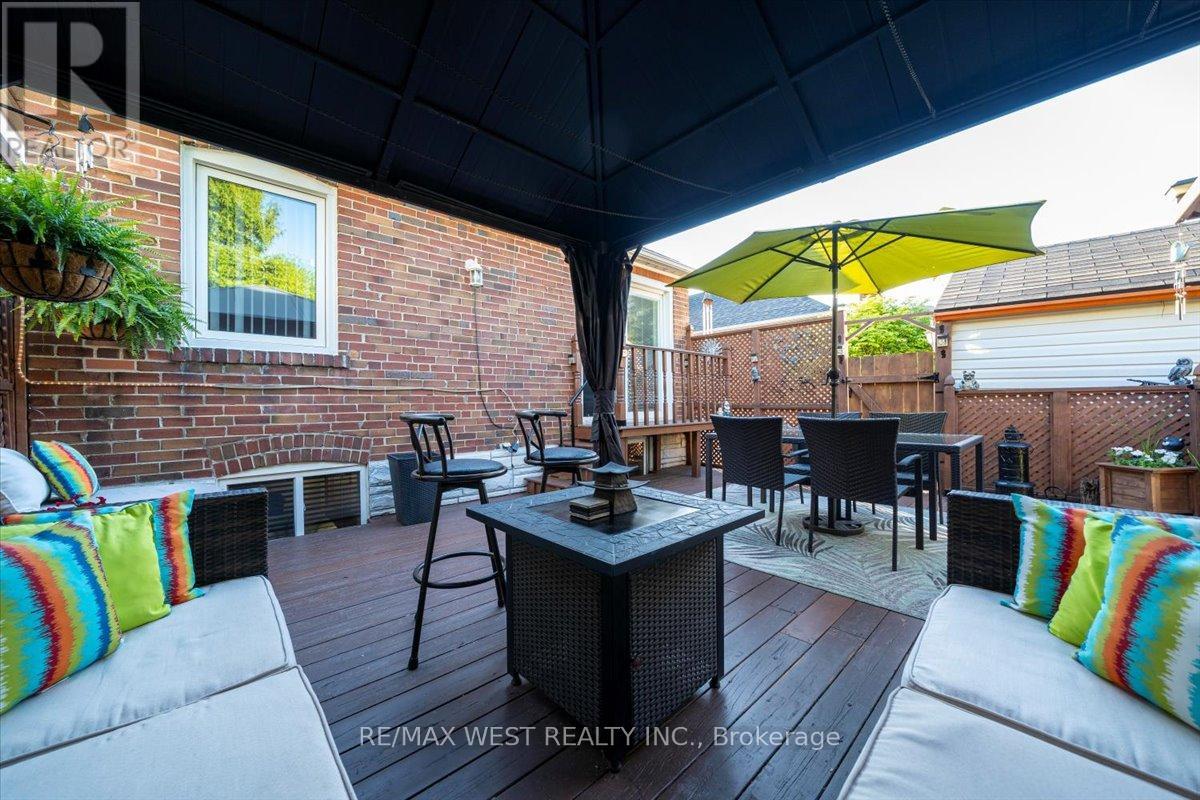 197 Gamma Street, Toronto (Alderwood), Ontario  M8W 4G6 - Photo 33 - W12176449