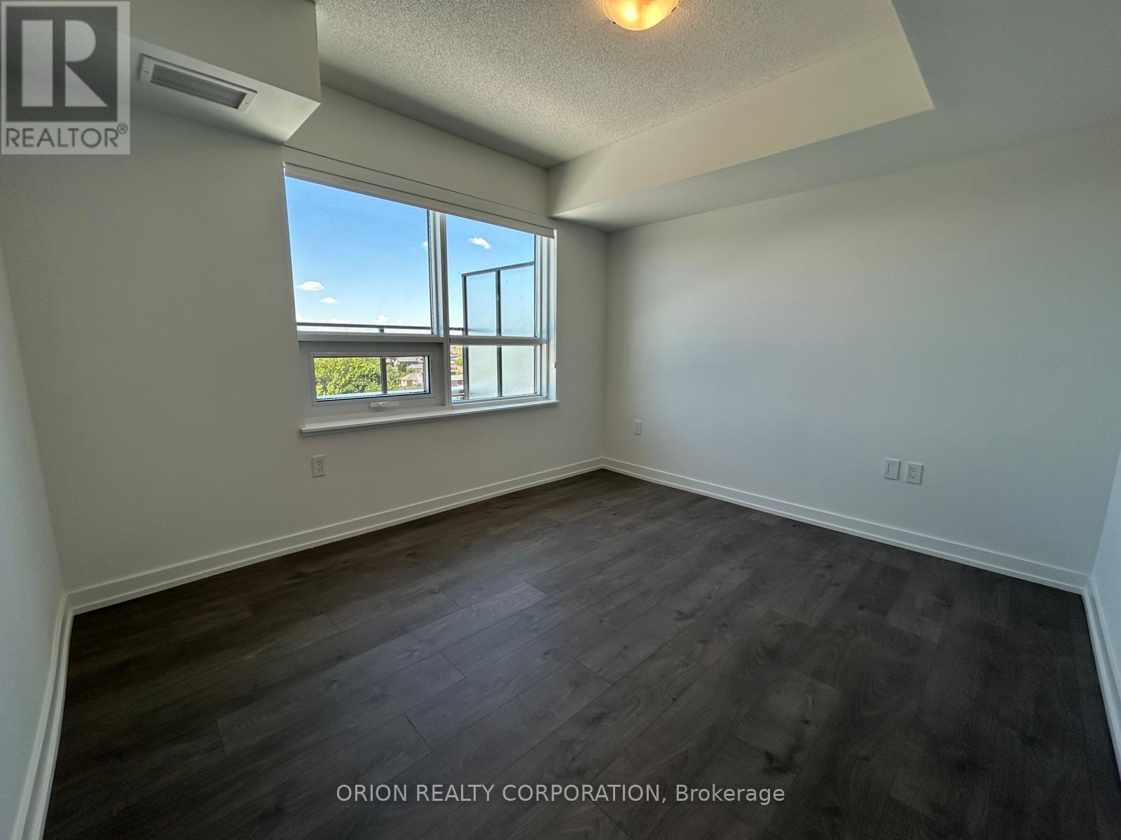 705 - 556 Marlee Avenue, Toronto, Ontario  M6B 0B1 - Photo 15 - W12176465