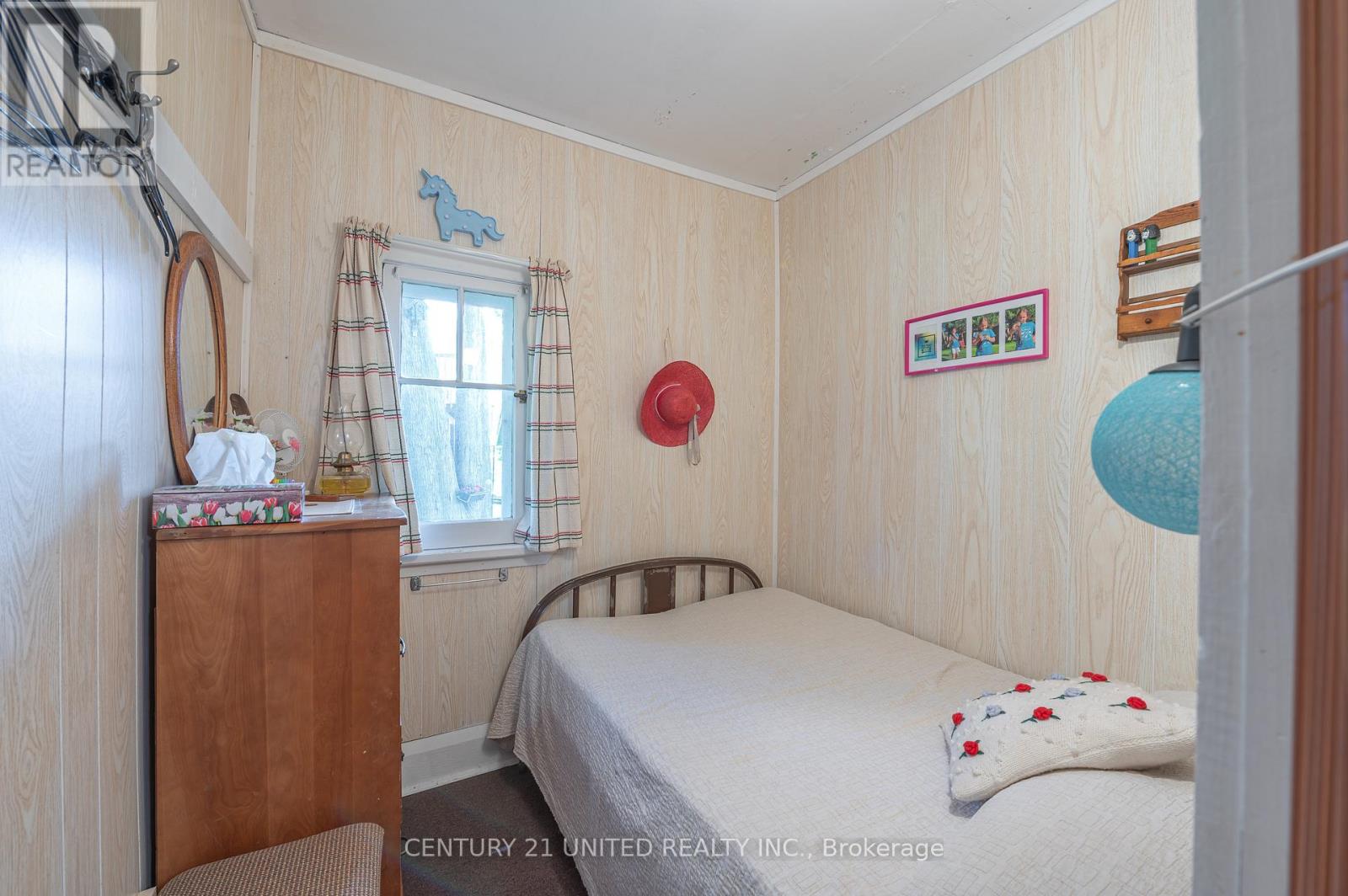 2418 Upper Chemung Drive, Selwyn, Ontario K0L 2H0 - Photo 14 - X12176502