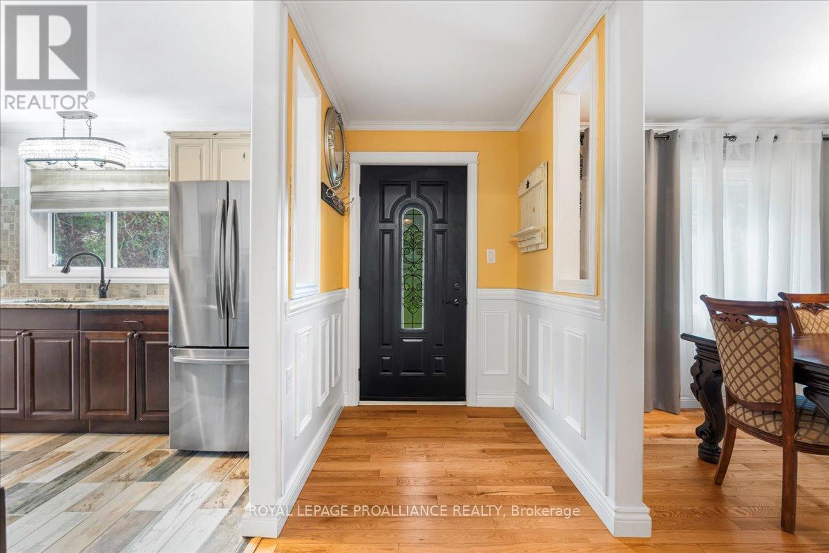 29 Helyer Road, Quinte West, Ontario K8V 5P4 - Photo 6 - X12176539