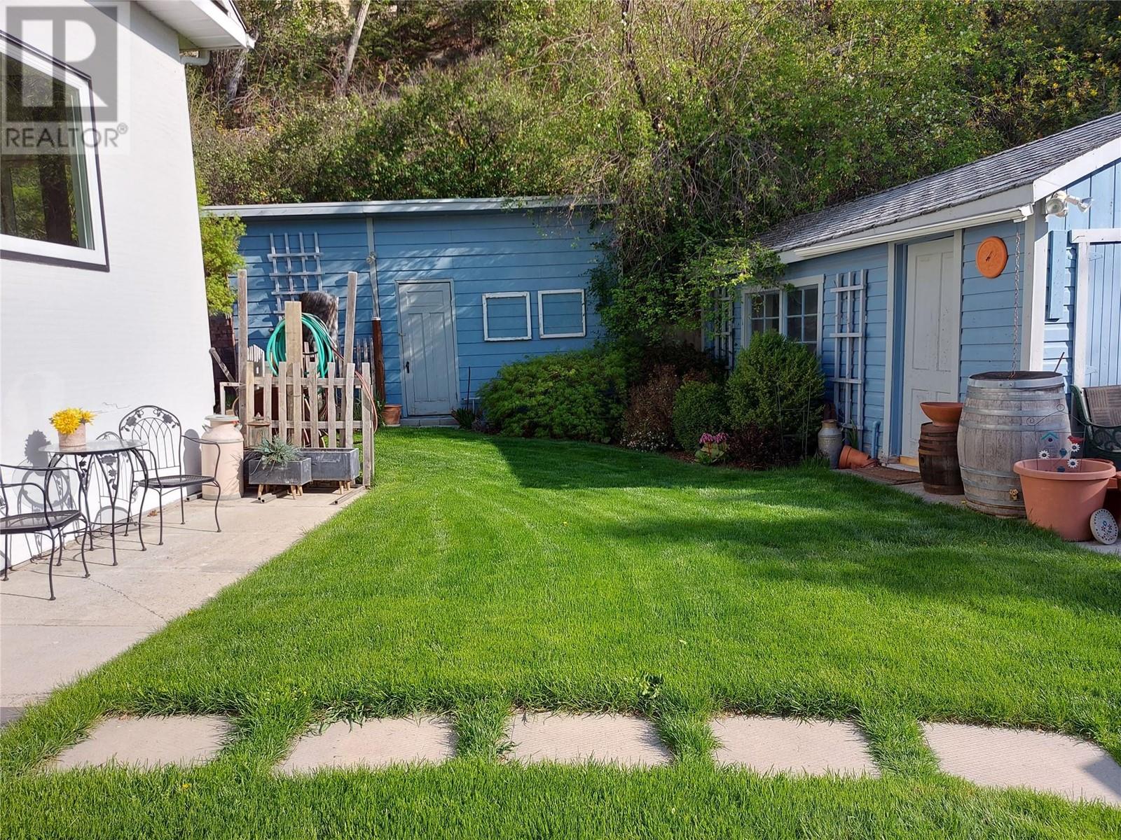 5706 Butler Street, Summerland, BC V0H1Z1