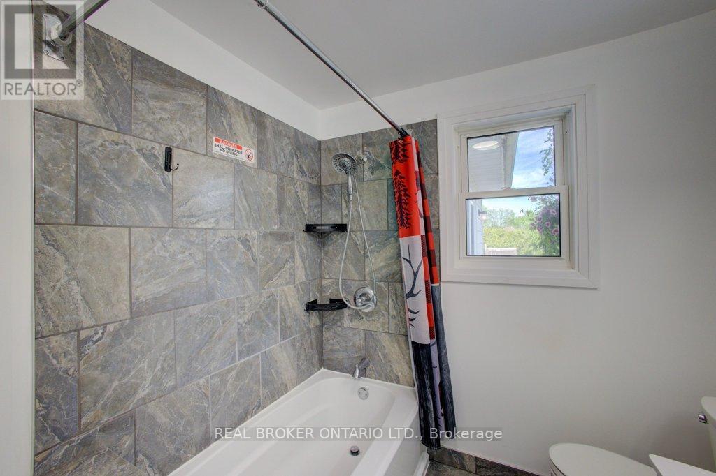387 Countesst Street S, West Grey, Ontario  N0G 1R0 - Photo 18 - X12174192