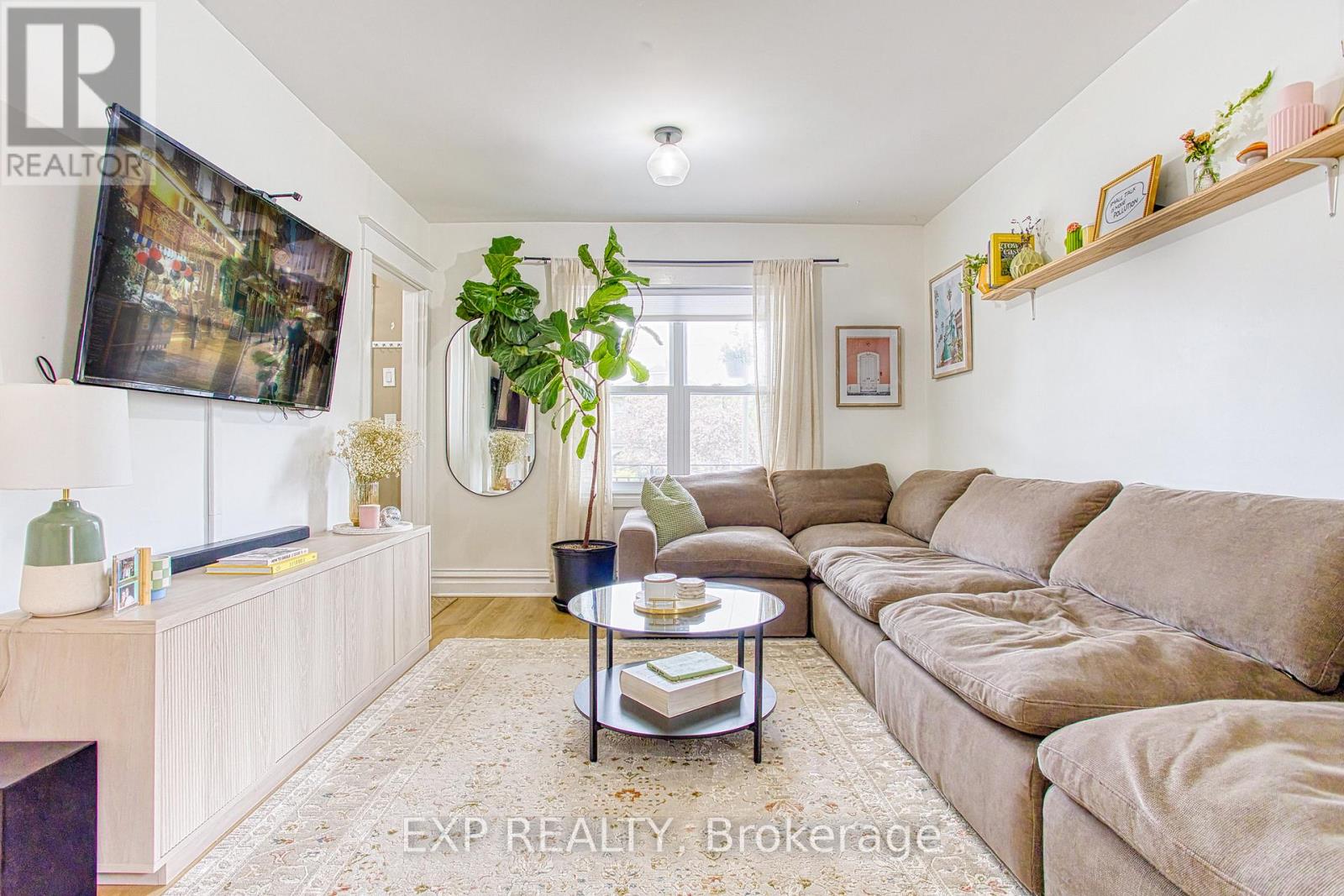 38 Margery Road, Welland, Ontario  L3B 2P6 - Photo 8 - X12176161
