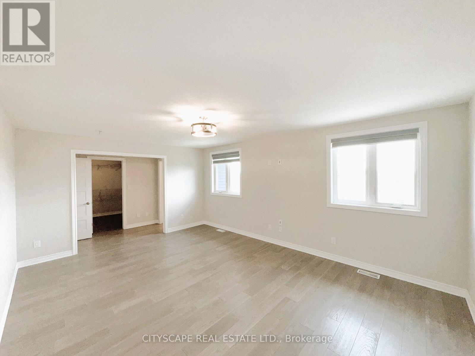 11 Hopkins Street, Thorold, Ontario  L2V 0E9 - Photo 17 - X12176171