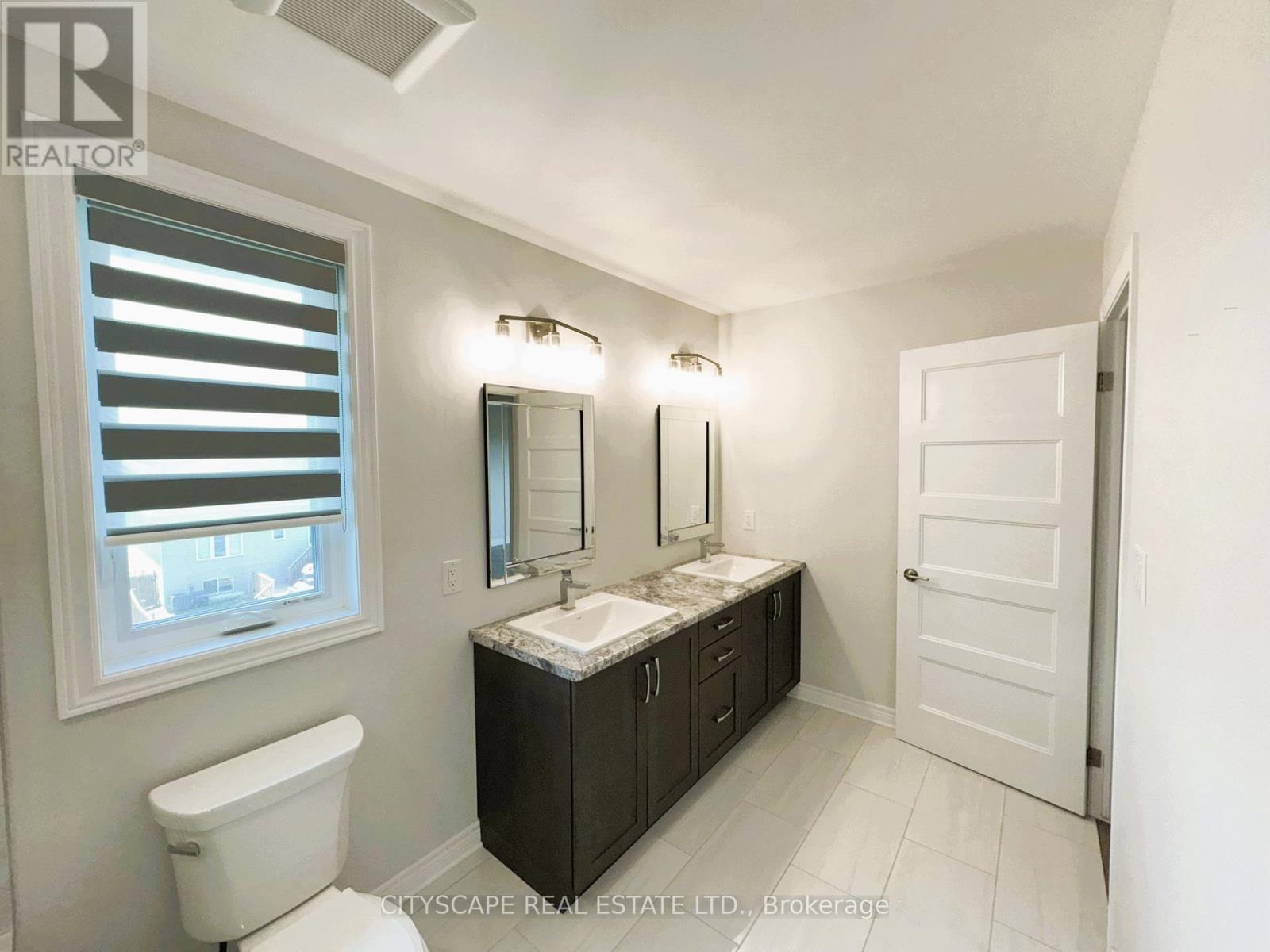 11 Hopkins Street, Thorold, Ontario  L2V 0E9 - Photo 20 - X12176171