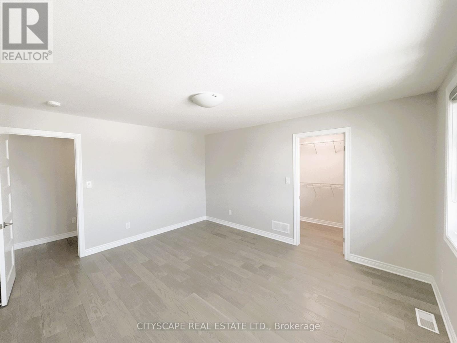 11 Hopkins Street, Thorold, Ontario  L2V 0E9 - Photo 27 - X12176171