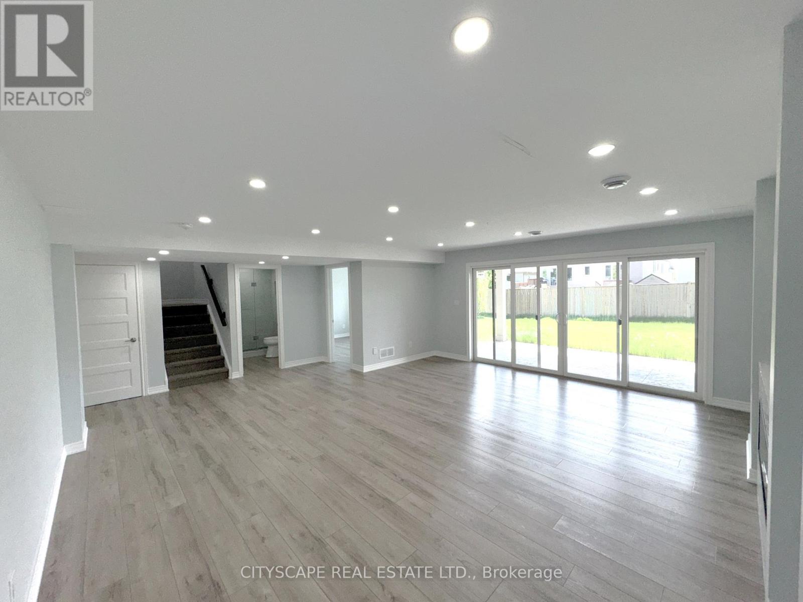 11 Hopkins Street, Thorold, Ontario  L2V 0E9 - Photo 33 - X12176171