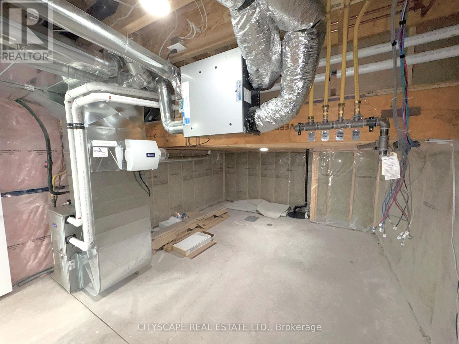 11 Hopkins Street, Thorold, Ontario  L2V 0E9 - Photo 47 - X12176171