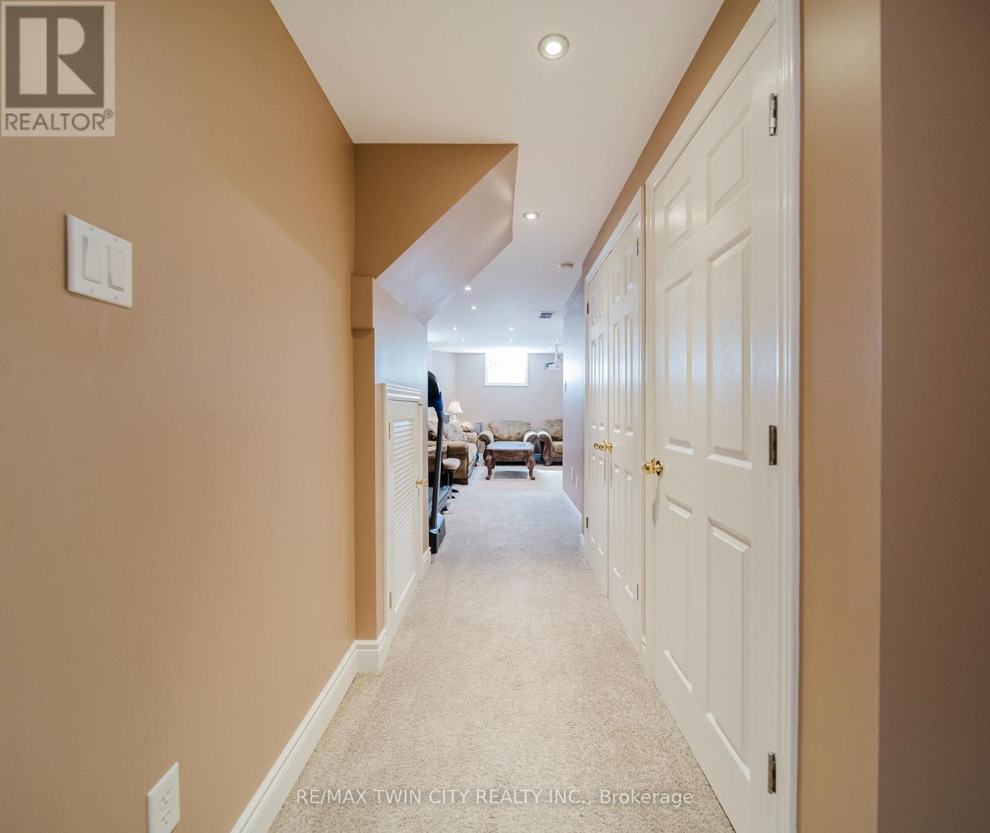 243 Brenneman Drive, Wilmot, Ontario  N3A 4N2 - Photo 20 - X12176275