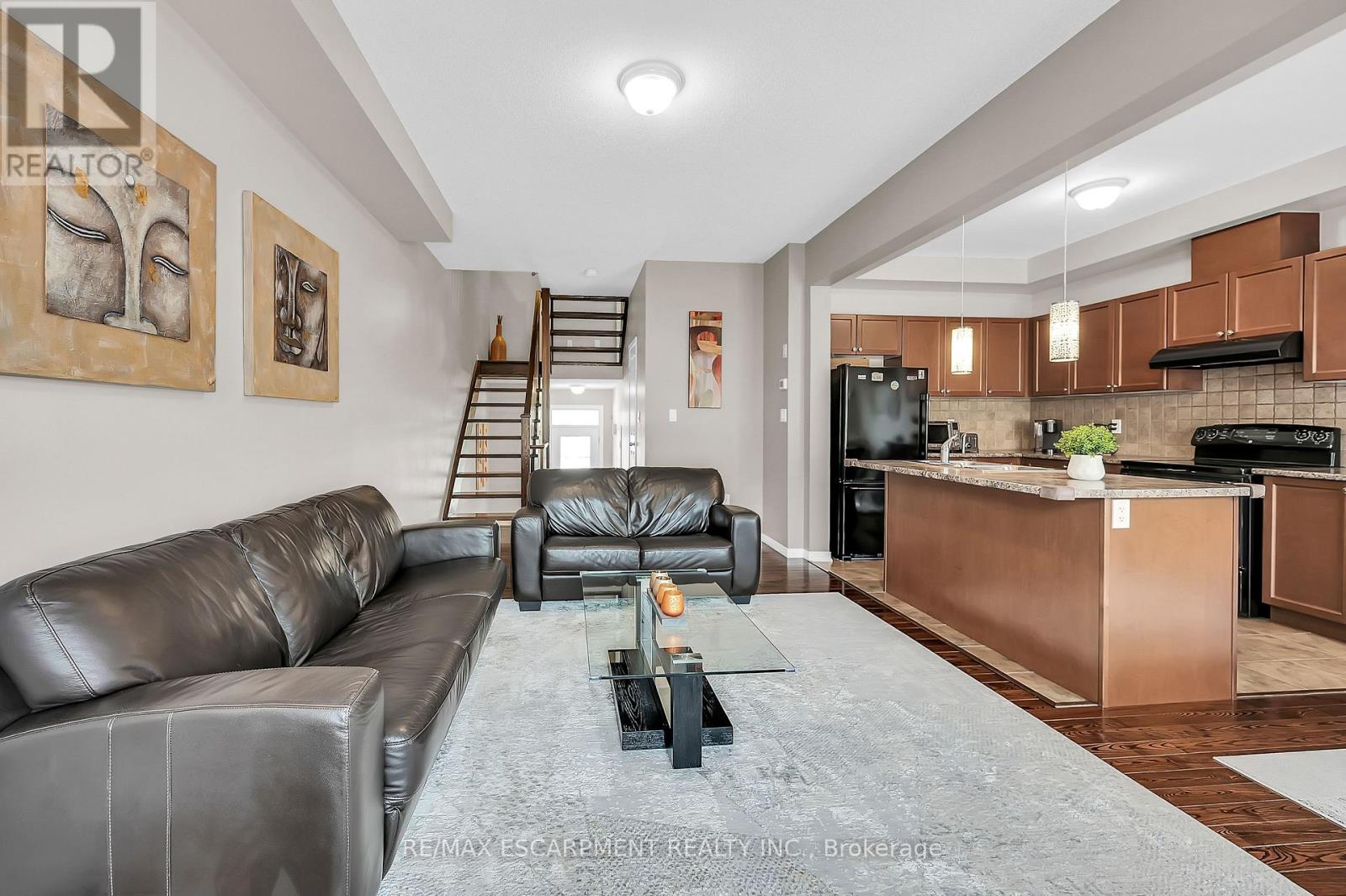 121 Bankfield Crescent, Hamilton (Stoney Creek), Ontario  L8J 0B9 - Photo 11 - X12176294