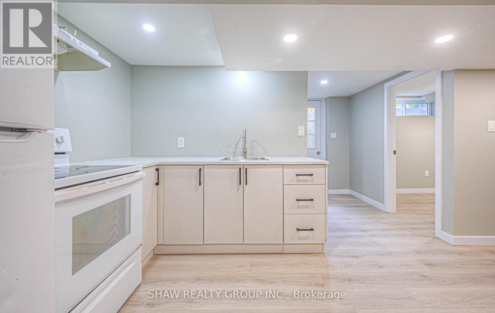 5 Alison Avenue, Cambridge, Ontario  N1R 1M8 - Photo 22 - X12176319