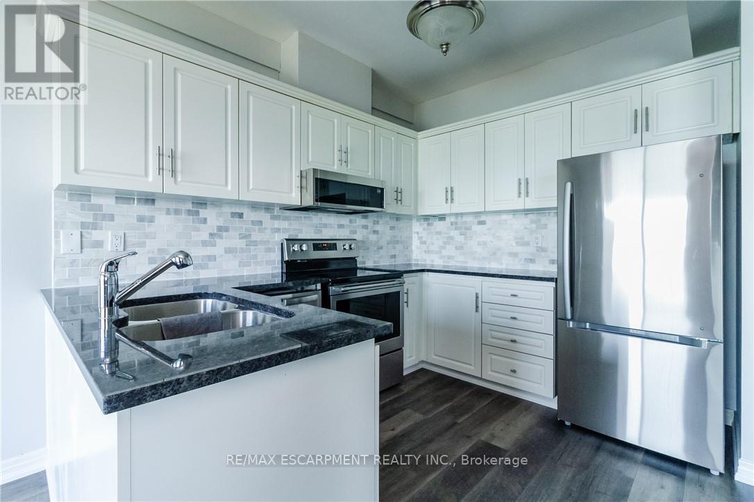 56 - 515 North Service Road, Hamilton, Ontario  L8E 5X6 - Photo 6 - X12176368