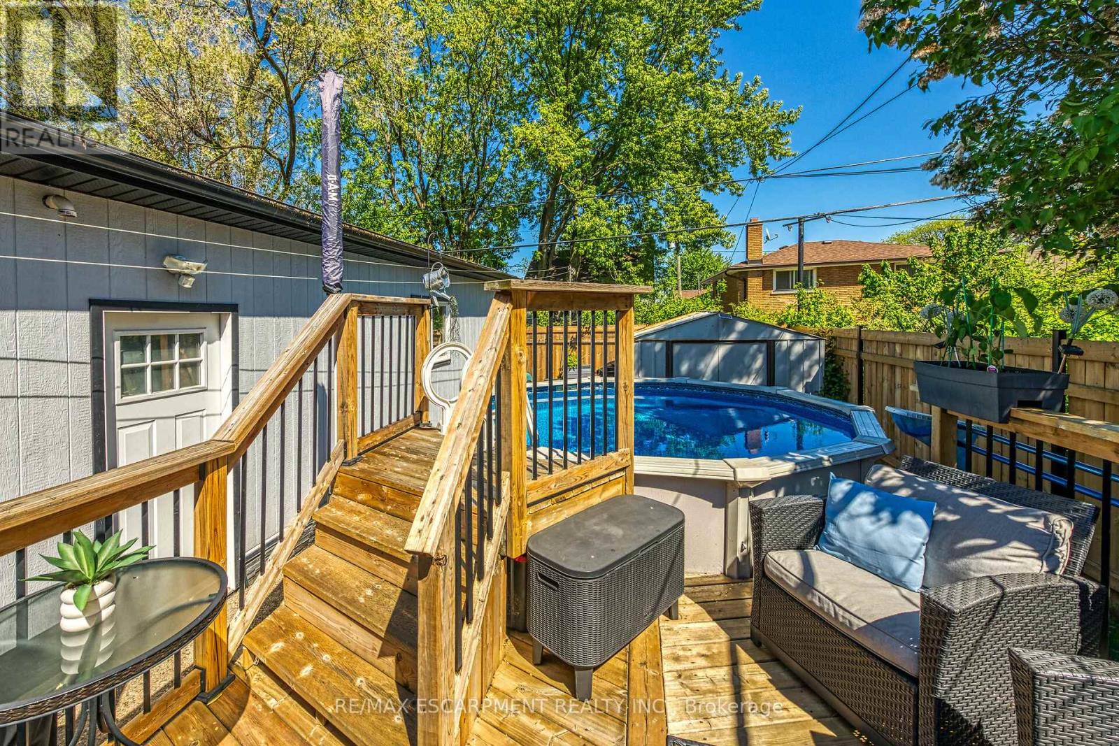 88 Julian Avenue, Hamilton (Normanhurst), Ontario  L8H 5R7 - Photo 34 - X12176494