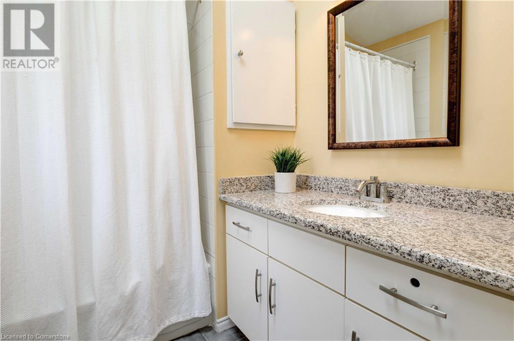 225 Benjamin Road Unit# 56, Waterloo, Ontario  N2V 1Z3 - Photo 21 - 40732400