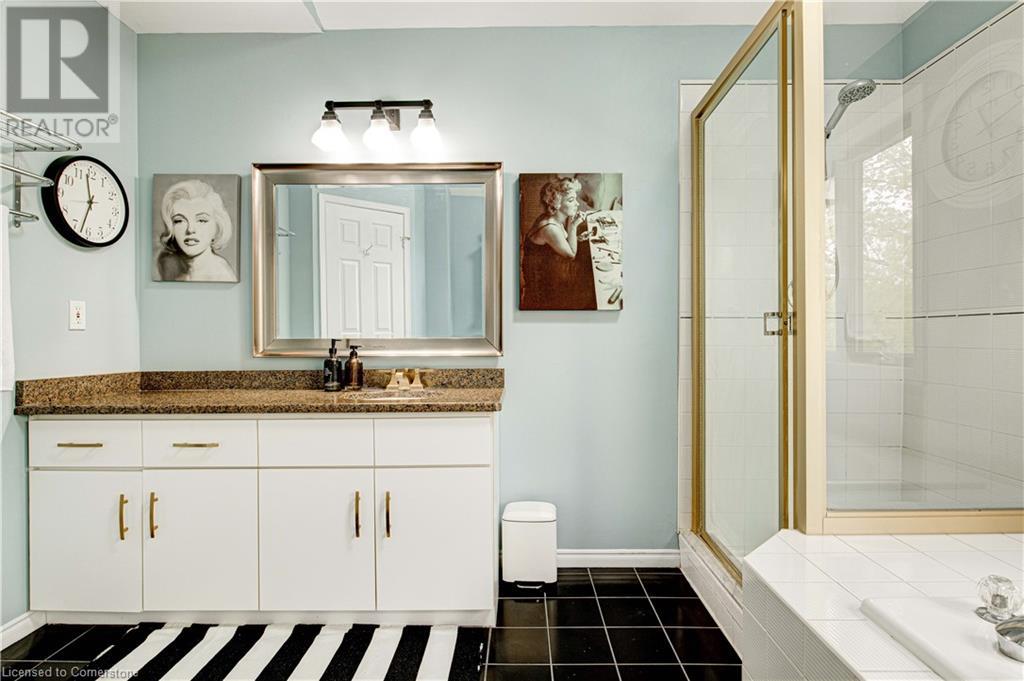 225 Benjamin Road Unit# 56, Waterloo, Ontario  N2V 1Z3 - Photo 18 - 40732400