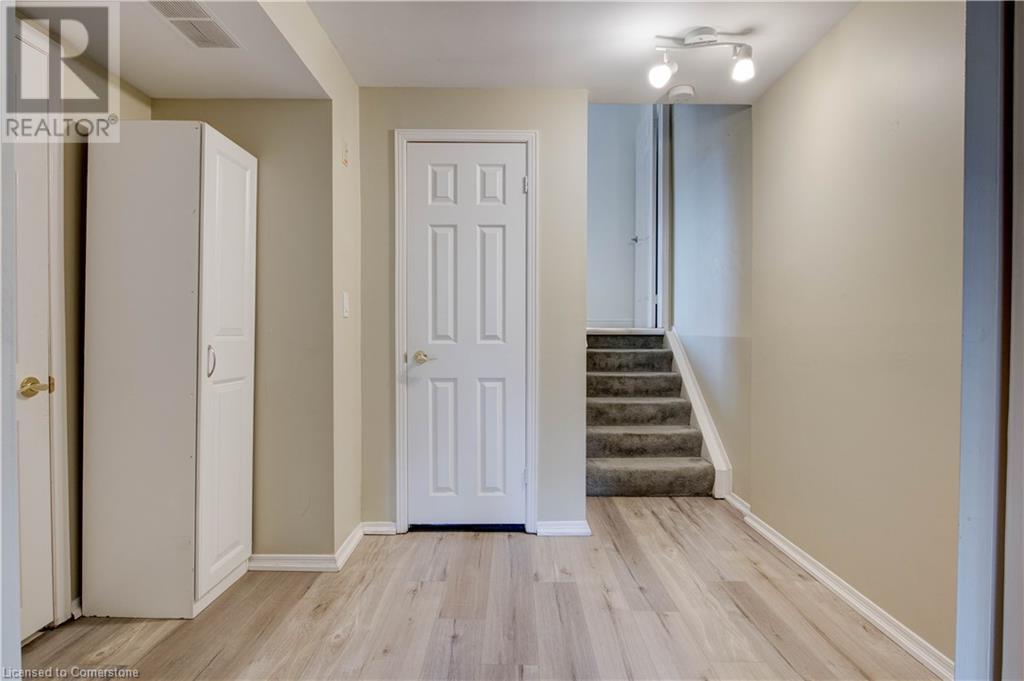 225 Benjamin Road Unit# 56, Waterloo, Ontario  N2V 1Z3 - Photo 23 - 40732400
