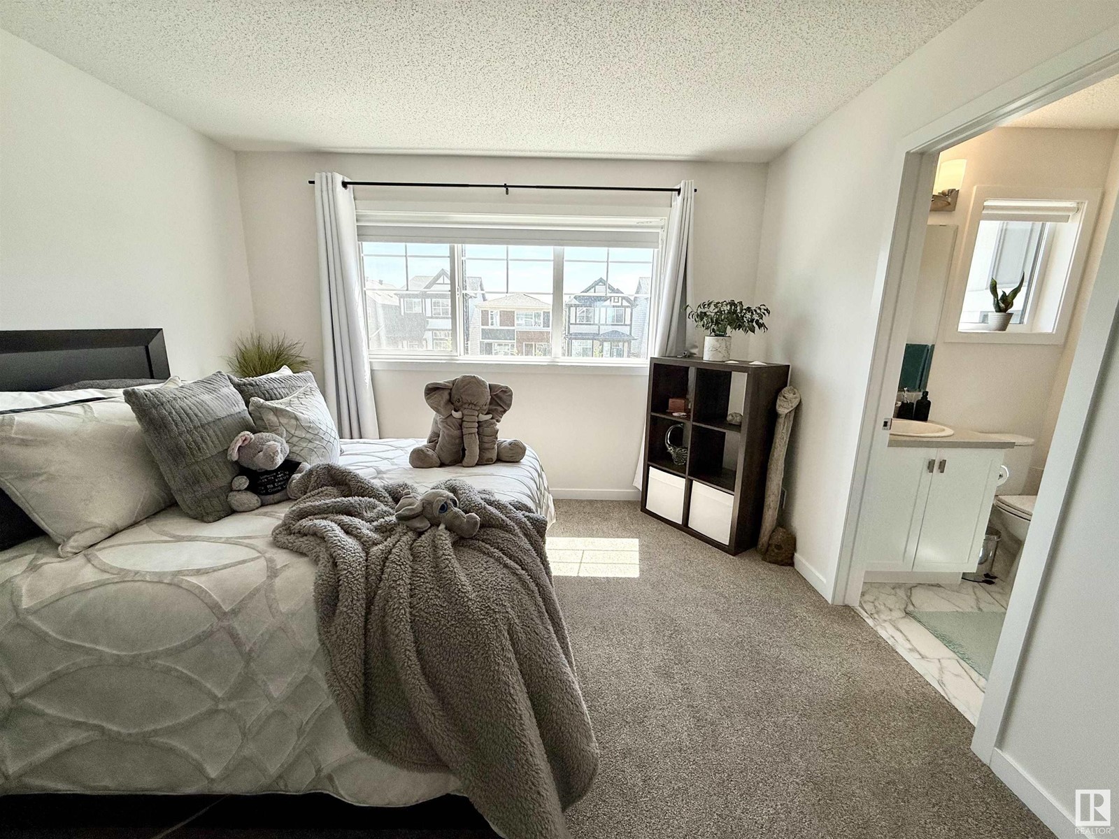 2424 Trumpeter Wy Nw, Edmonton, Alberta  T5S 0R9 - Photo 20 - E4438732