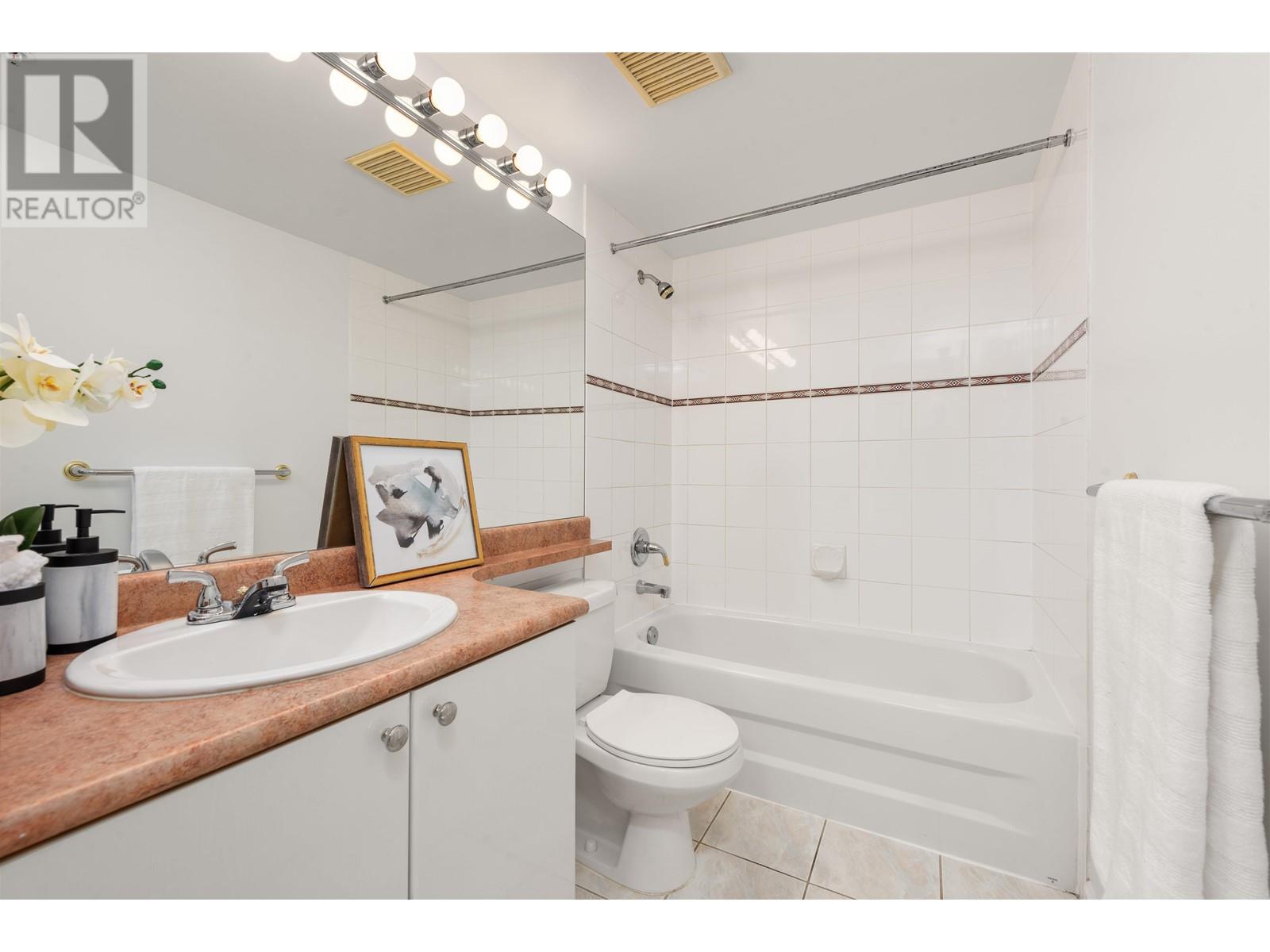 1005 6191 Buswell Street, Richmond, British Columbia  V6Y 4C4 - Photo 2 - R3007681