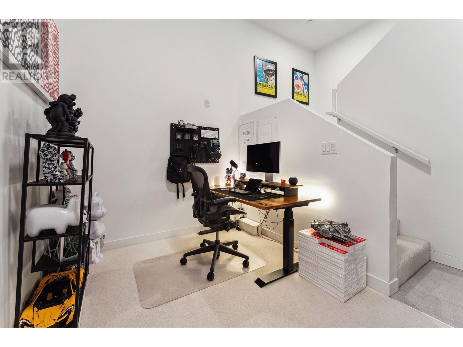 117 650 E 2nd Street, North Vancouver, British Columbia  V7L 1E3 - Photo 11 - R3007738