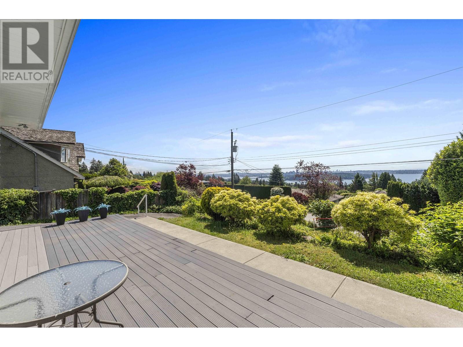 1895 Rosebery Avenue, West Vancouver, British Columbia  V7V 2Z5 - Photo 4 - R3007647