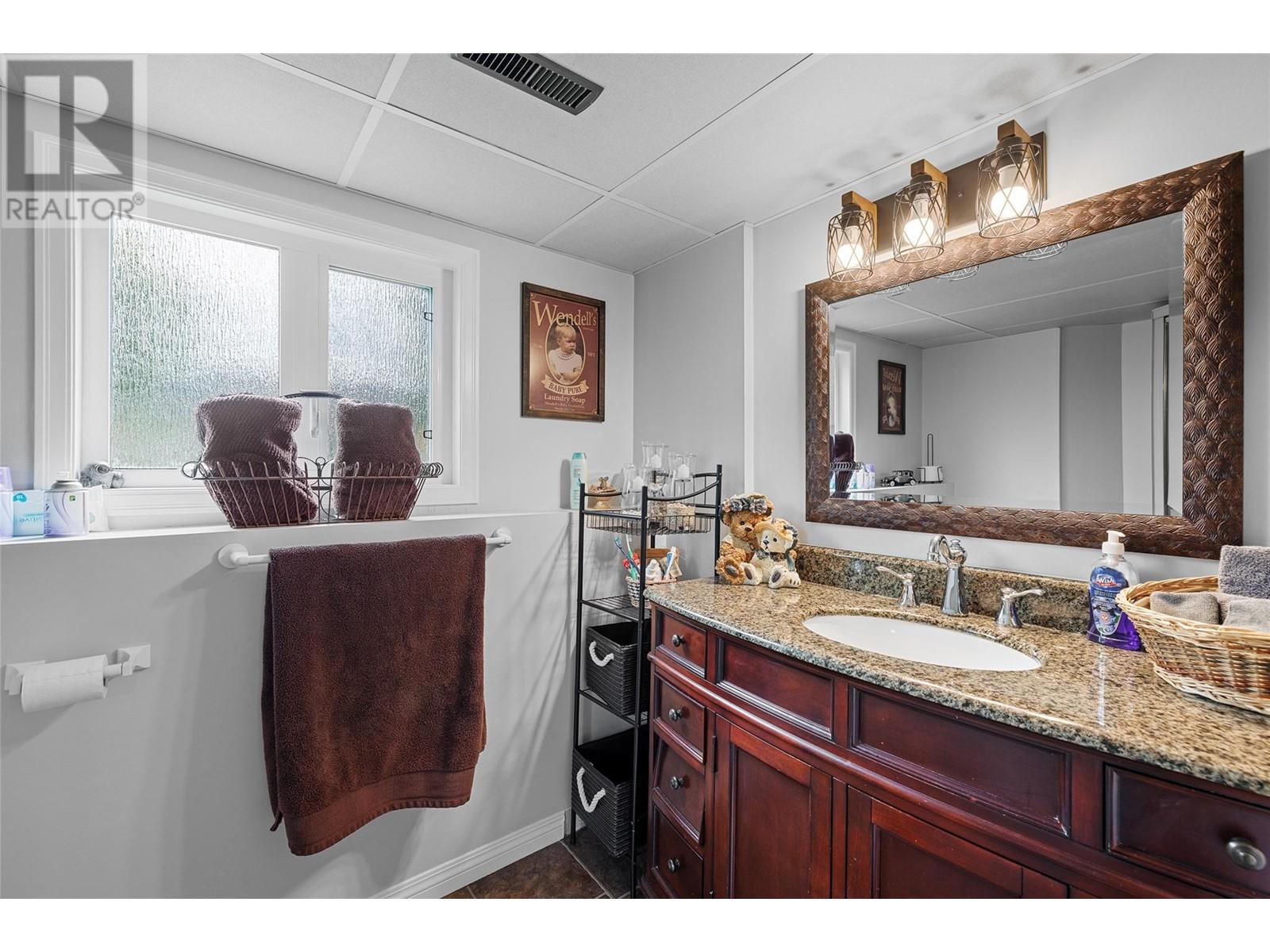 865 Kitch Road, Kelowna, British Columbia  V1X 5V8 - Photo 36 - 10347973