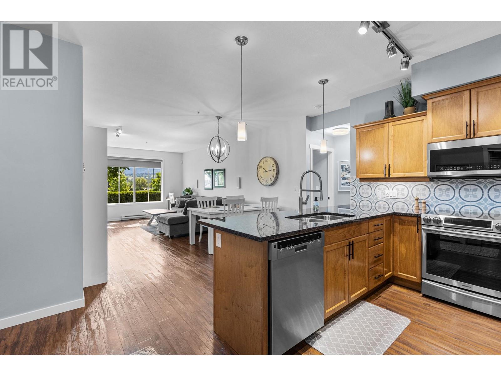 3739 Casorso Road Unit# 111, Kelowna, BC V1W5E8
