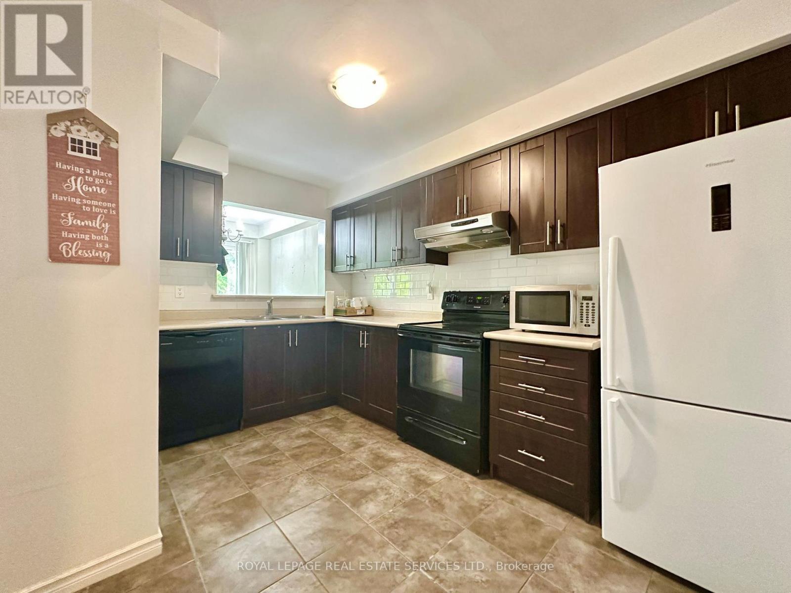 39 - 4600 Kimbermount Avenue, Mississauga, Ontario  L5M 6Z5 - Photo 4 - W12176251
