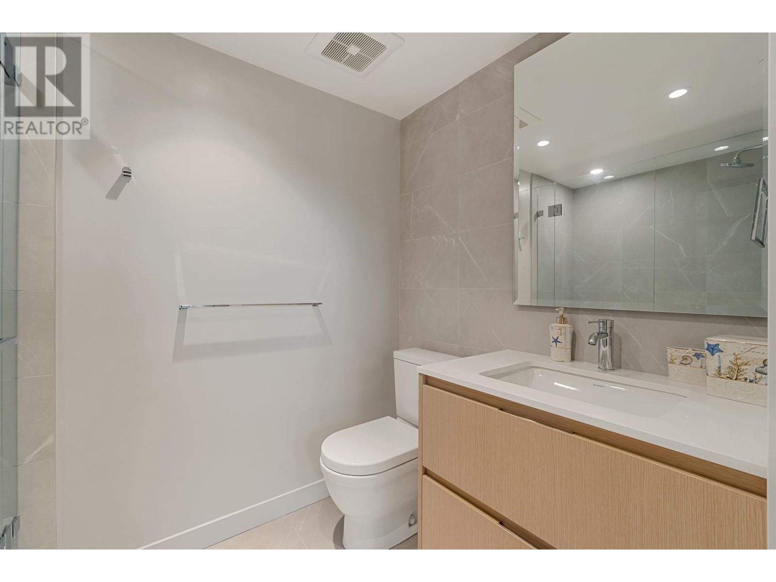 103 1500 Fern Street, North Vancouver, British Columbia  V7J 1H6 - Photo 7 - R3005341