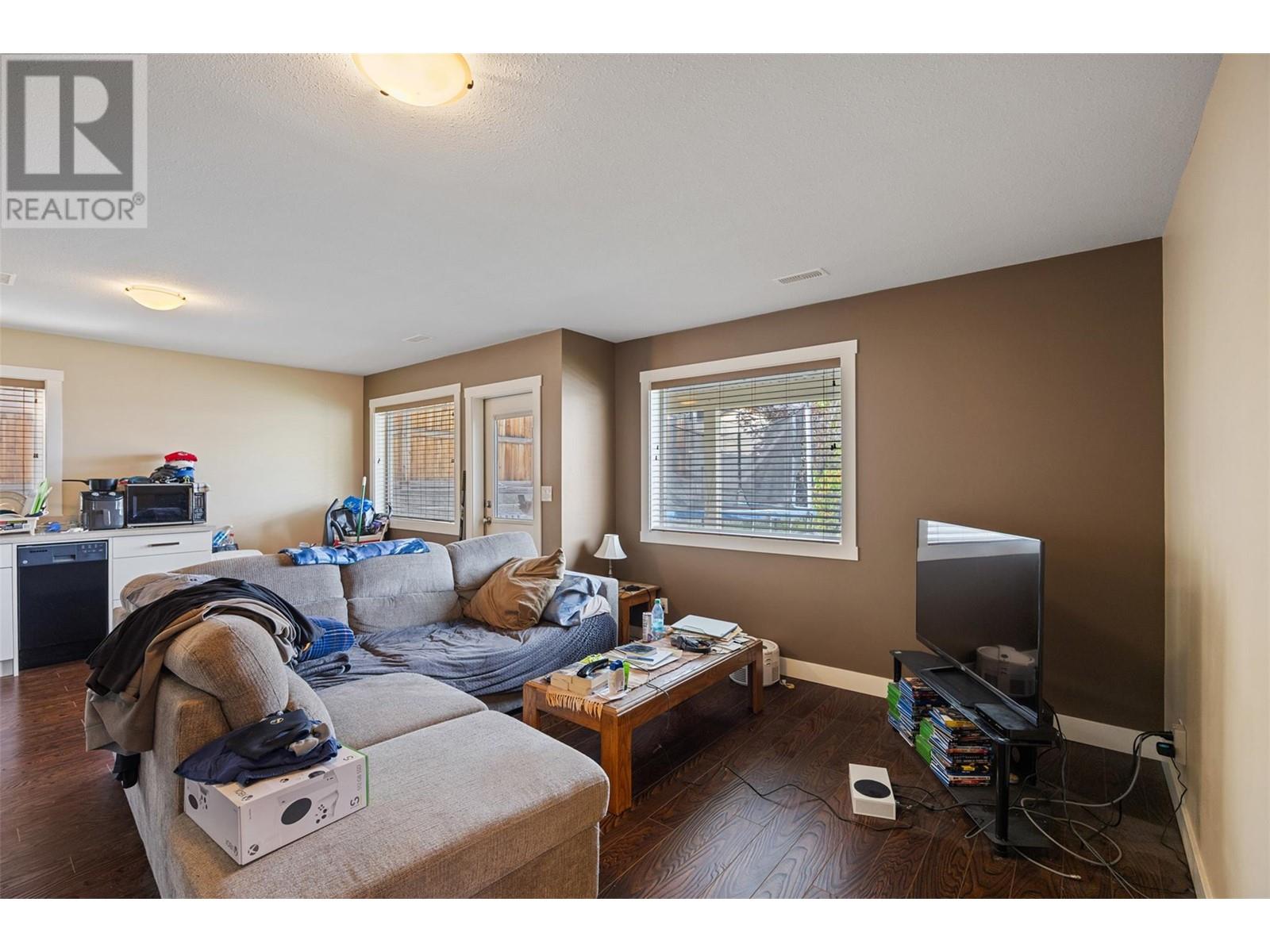 876 Woodrush Drive, Kamloops, BC V2B0E3