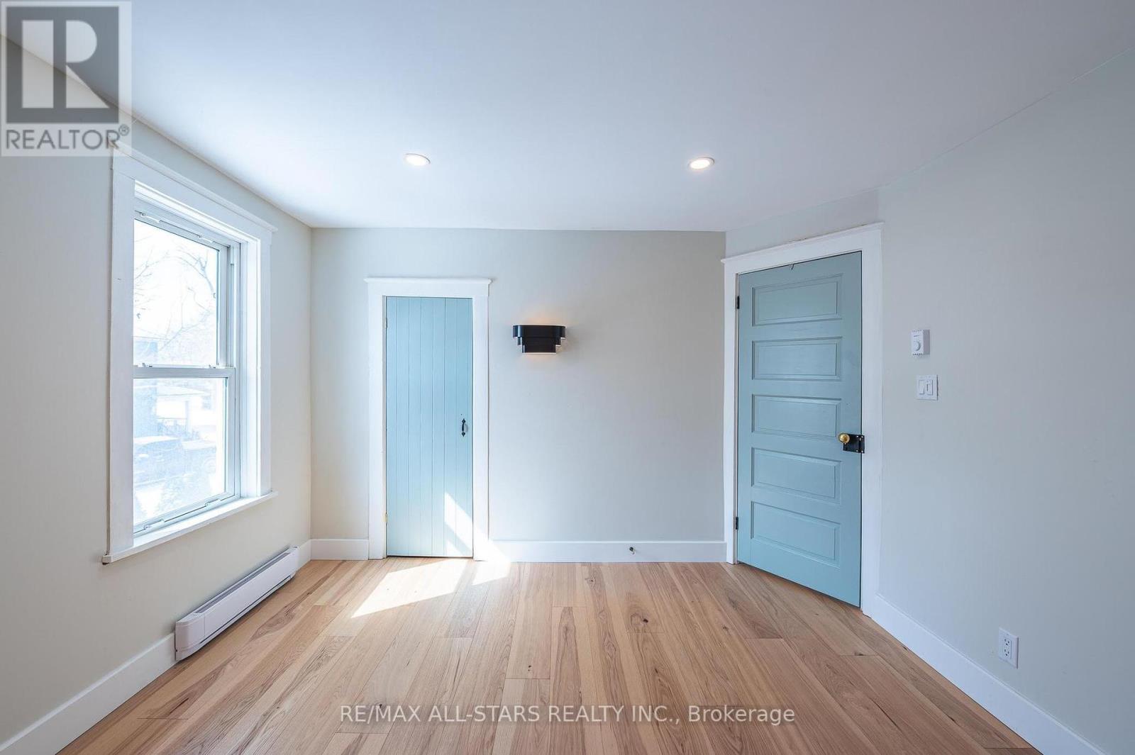 22 Sherwood Street, Kawartha Lakes, Ontario  K0M 1A0 - Photo 27 - X12072261