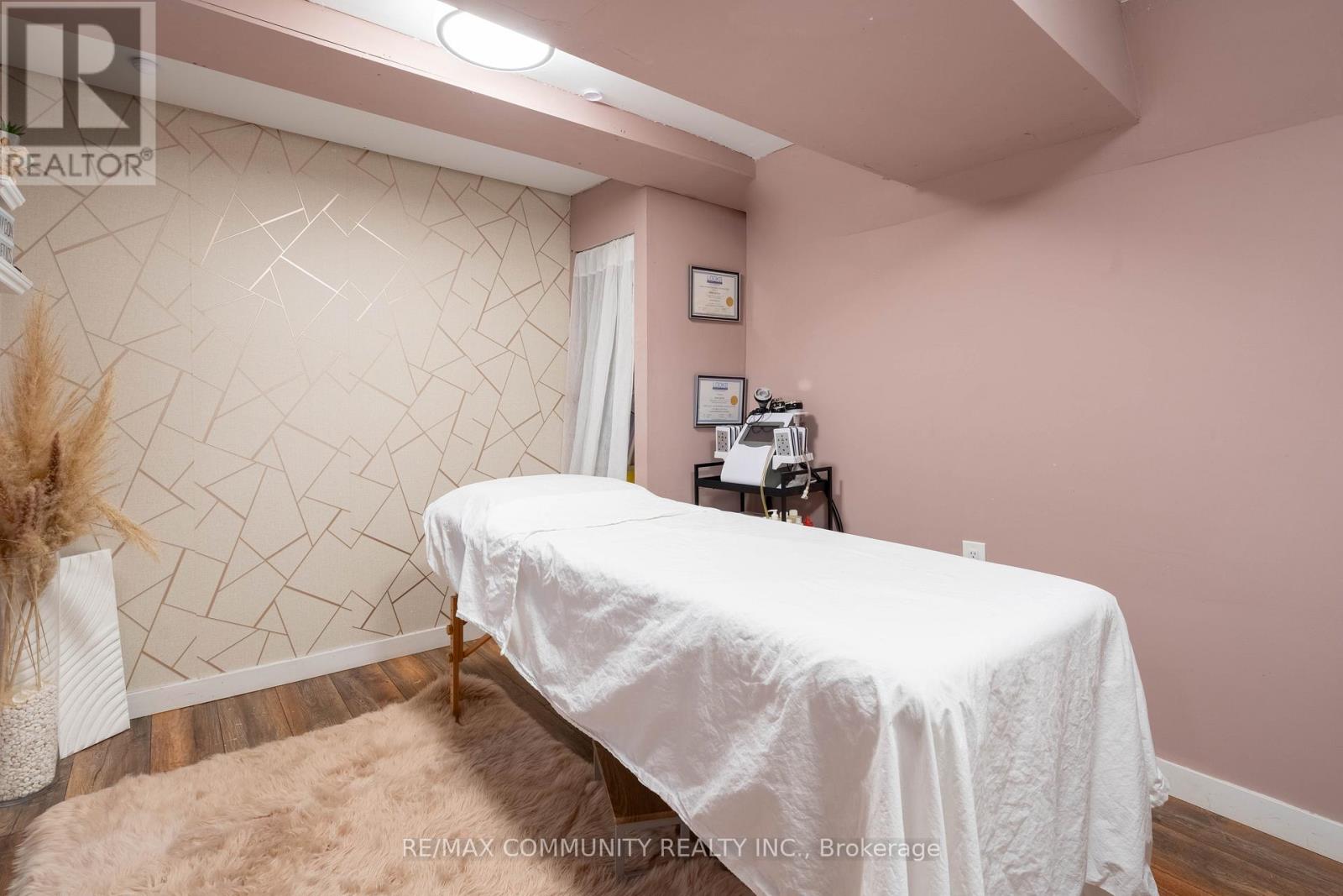 624 Radisson Avenue, Oshawa, Ontario  L1J 1X8 - Photo 21 - E12176055