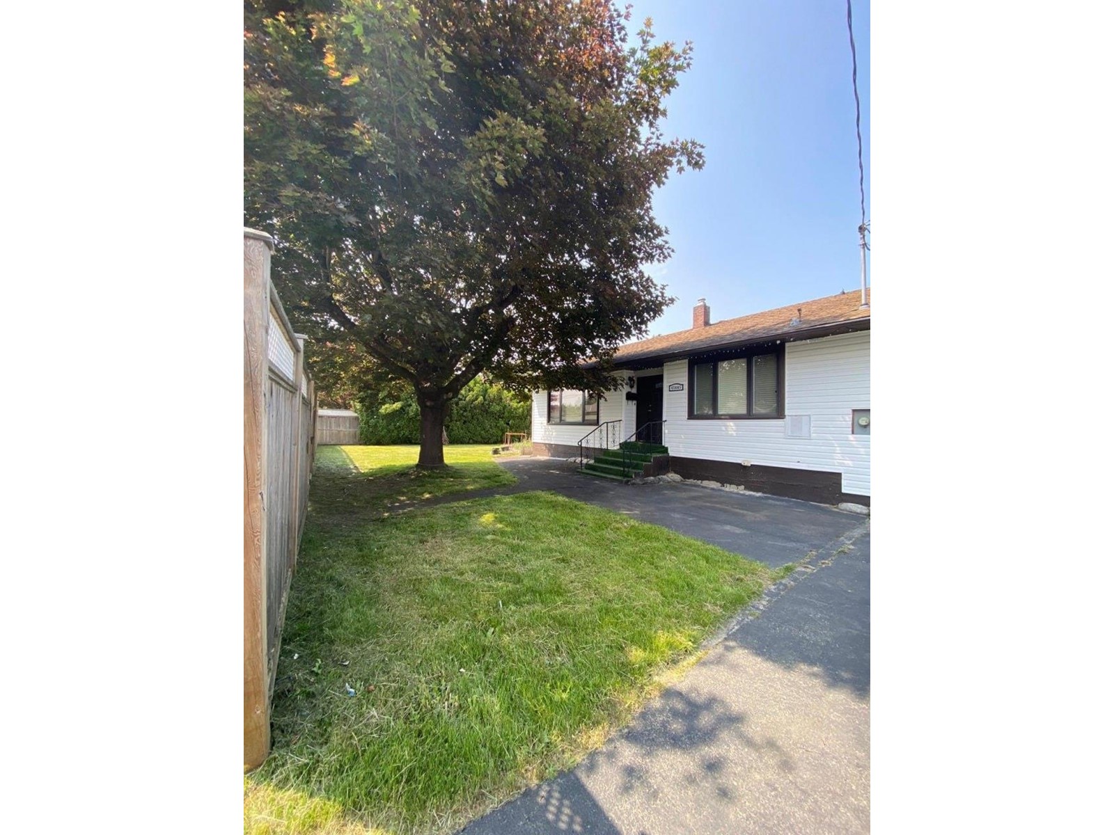 45685 Herron Avenue, Chilliwack Proper West, Chilliwack, British Columbia  V2P 3G8 - Photo 3 - R3007657