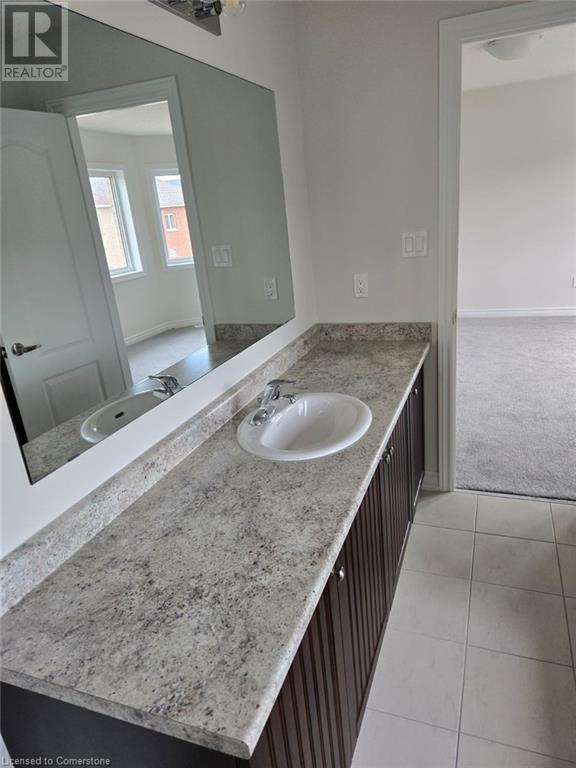 35 Huntsworth Avenue, Thorold, Ontario  L2V 0N2 - Photo 10 - 40734270