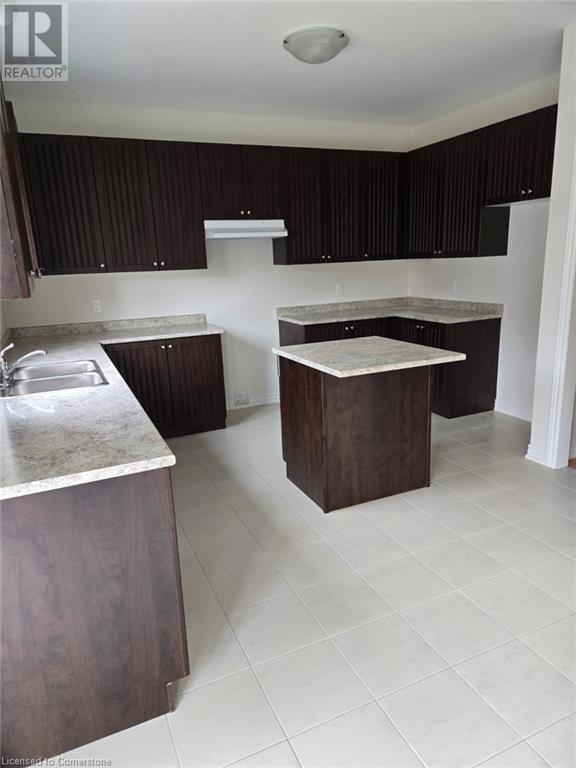 35 Huntsworth Avenue, Thorold, Ontario  L2V 0N2 - Photo 5 - 40734270