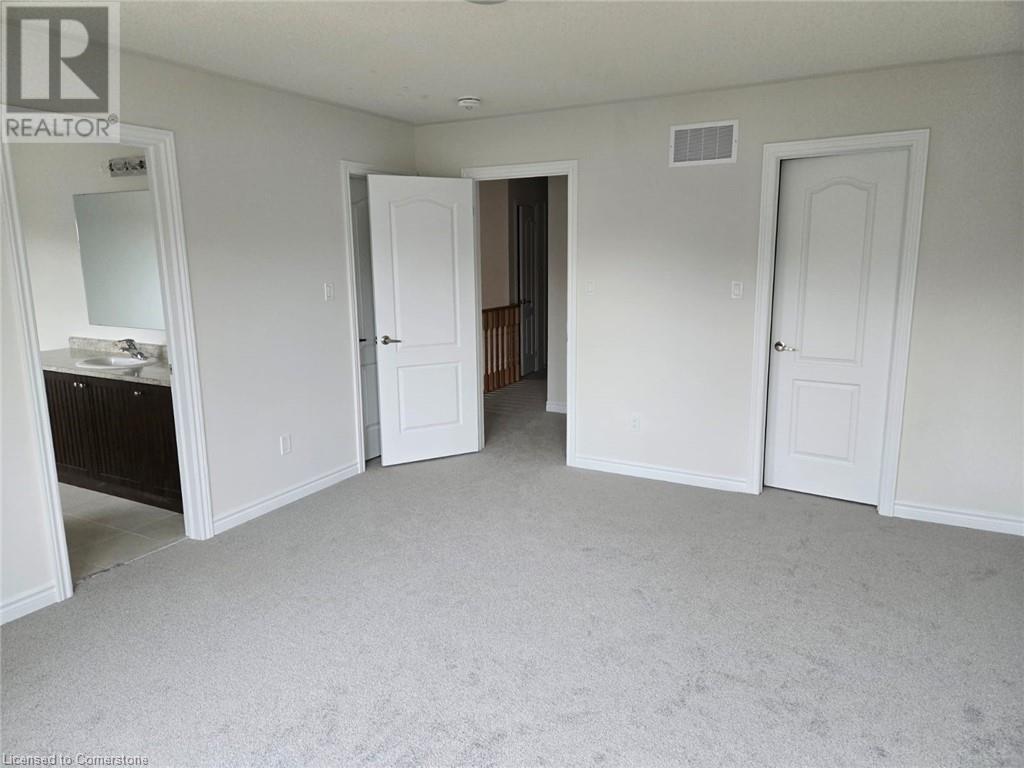 35 Huntsworth Avenue, Thorold, Ontario  L2V 0N2 - Photo 9 - 40734270