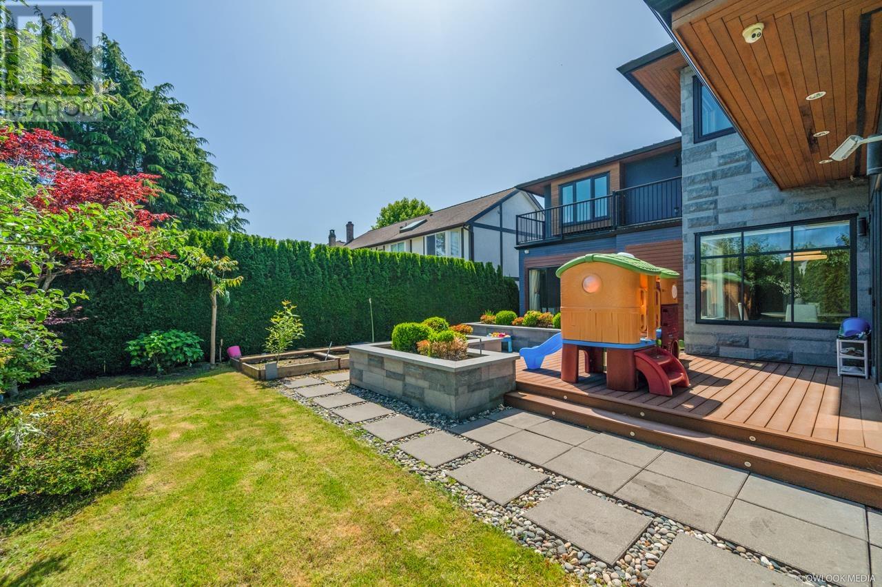 8180 Sunnywood Drive, Richmond, British Columbia  V6Y 3G5 - Photo 35 - R3007408