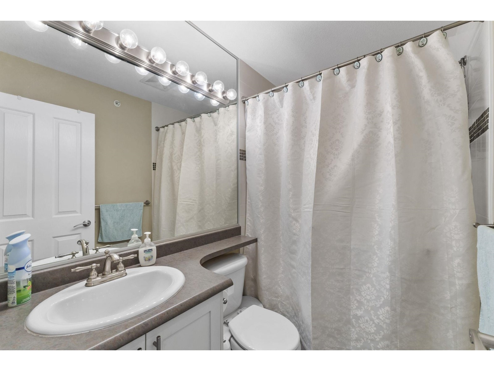 104 20449 66 Avenue, Langley, British Columbia  V2Y 3C1 - Photo 32 - R3002278
