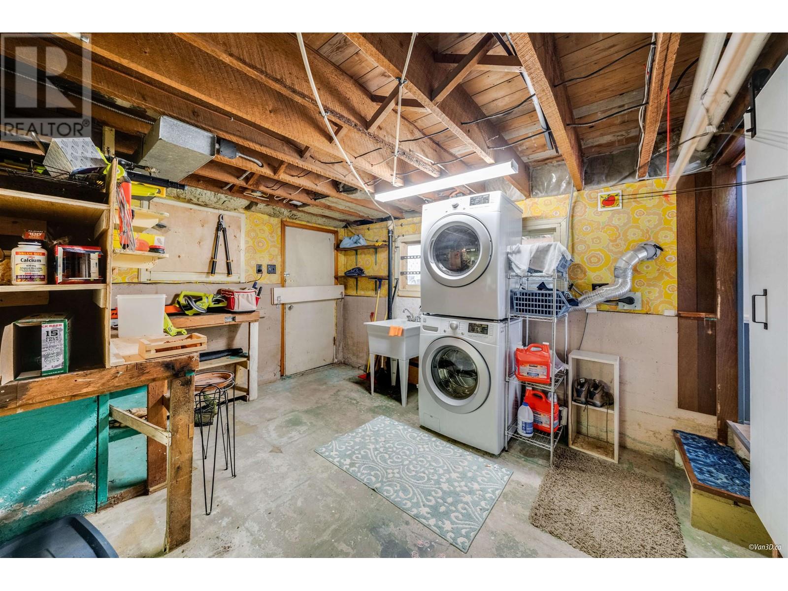 916 Stewart Avenue, Coquitlam, British Columbia  V3K 2N6 - Photo 27 - R3007742