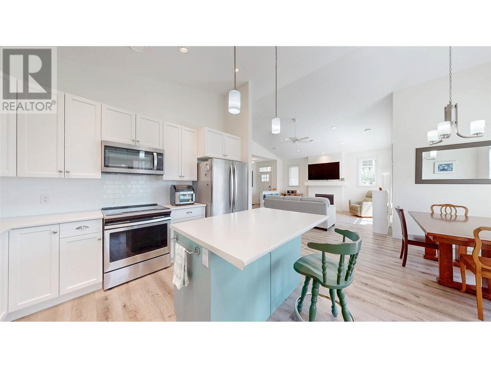 2450 Radio Tower Road Unit# 1, Oliver, BC V0H1T1