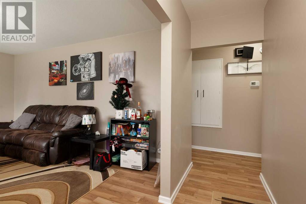 Property at 837 Stafford Drive N image 3