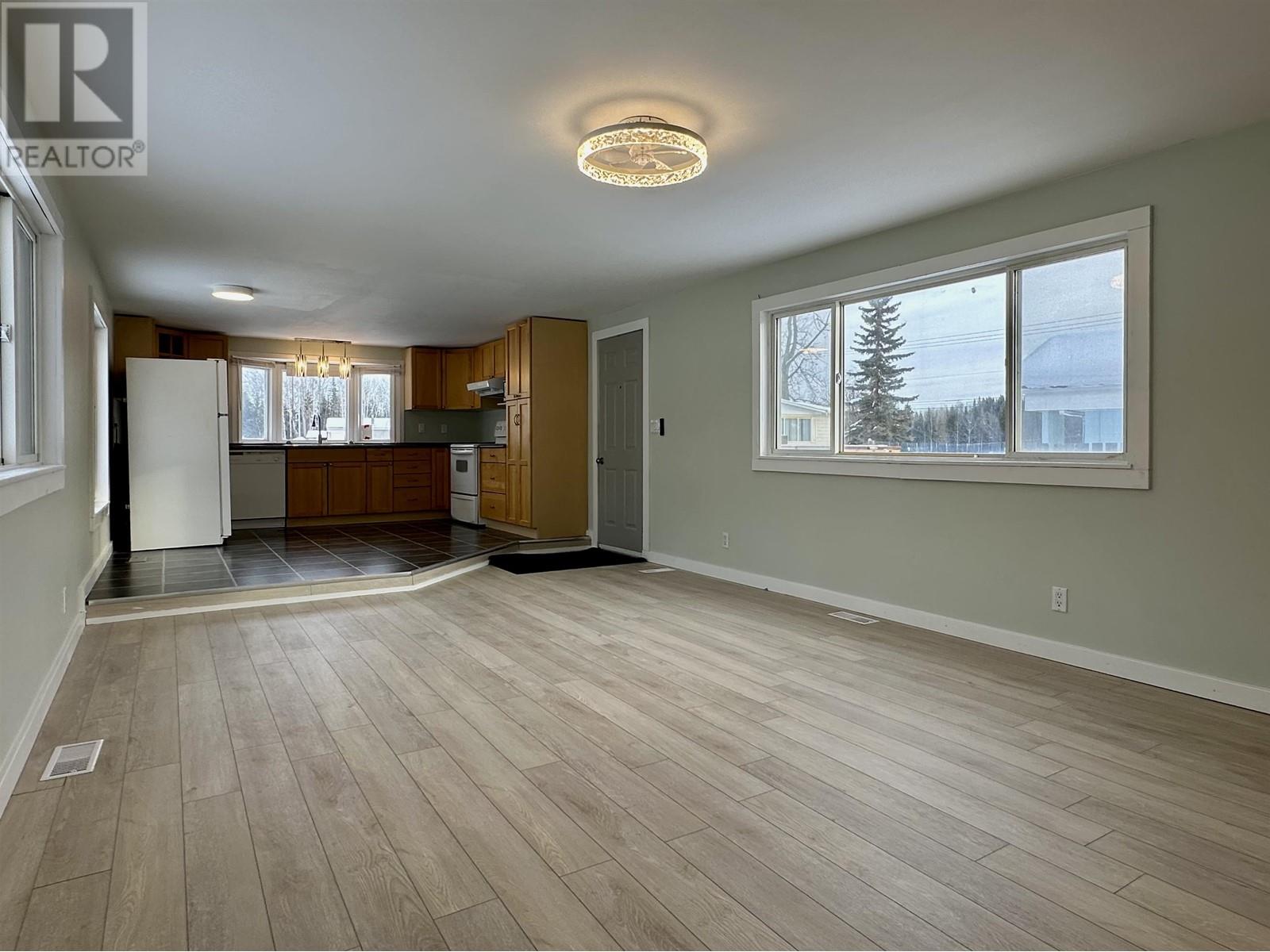 1 2963 Klahannie Drive, Fort Nelson, British Columbia  V0C 1R0 - Photo 3 - R2960857