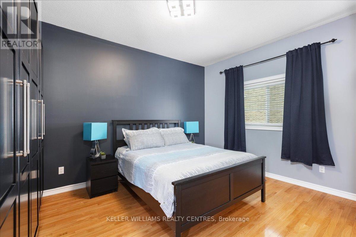 6 Ferncroft Drive, Georgina, Ontario  L4P 4B9 - Photo 16 - N12176506