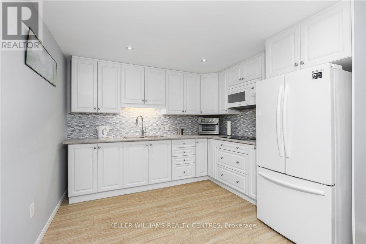 6 Ferncroft Drive, Georgina, Ontario  L4P 4B9 - Photo 24 - N12176506