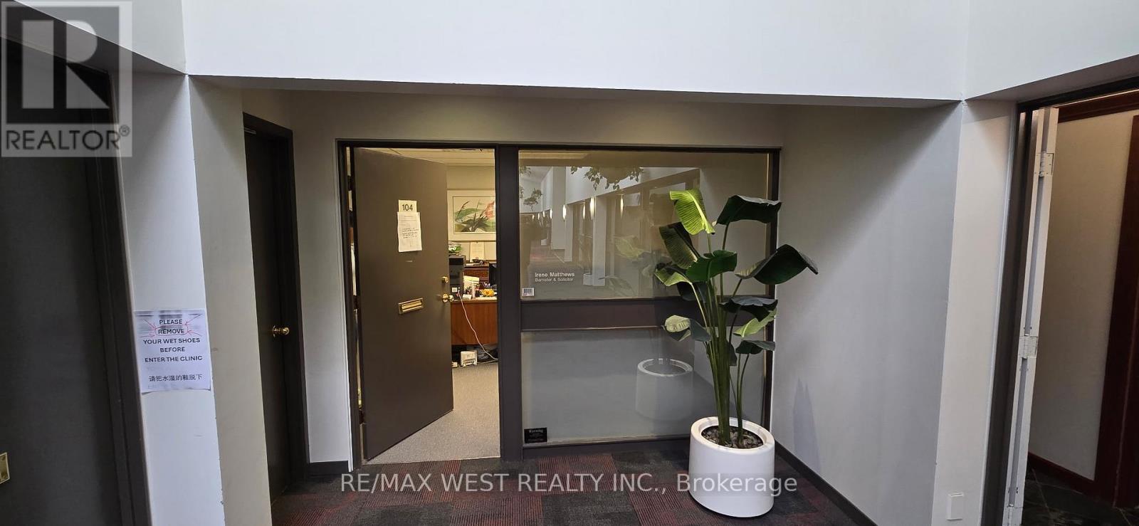 104 - 7225 Woodbine Avenue, Markham, Ontario  L3R 1A3 - Photo 3 - N12176522