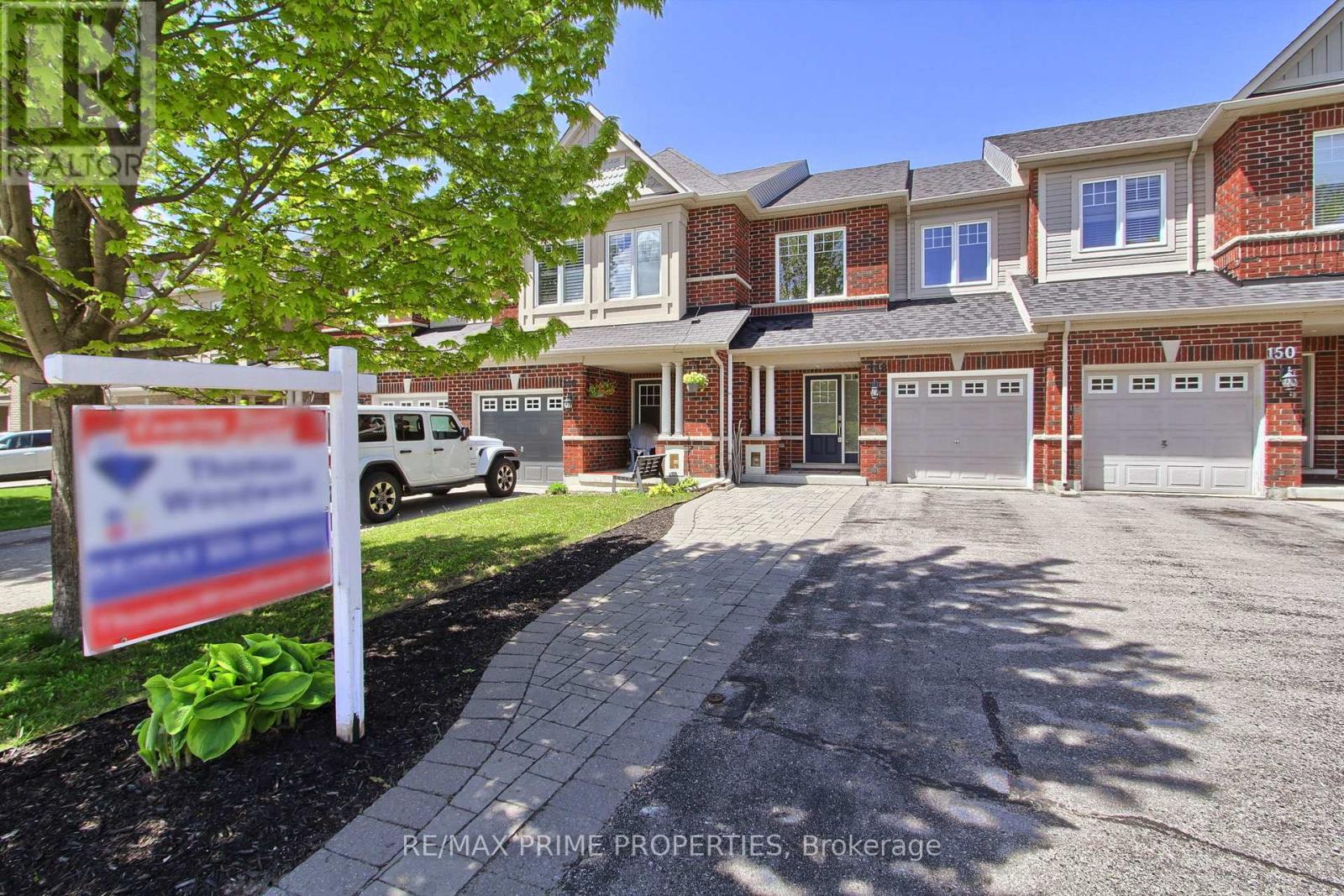 148 Harvest Hills Boulevard, East Gwillimbury, Ontario  L9N 0C1 - Photo 2 - N12176544