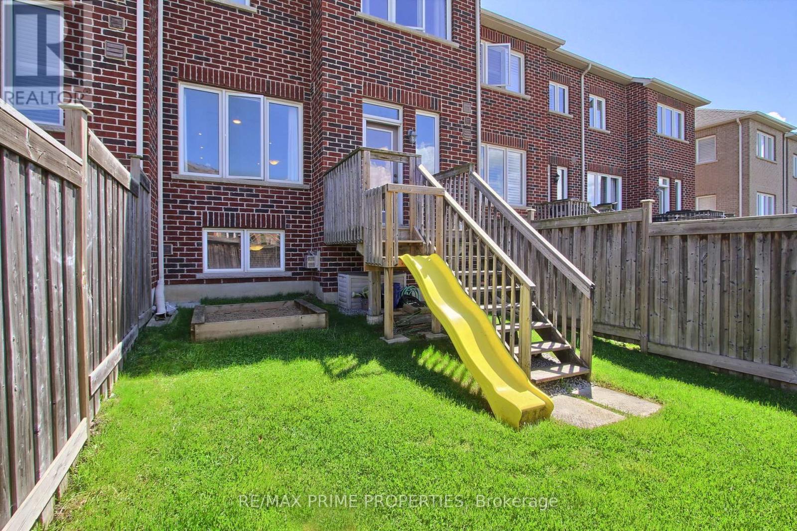 148 Harvest Hills Boulevard, East Gwillimbury, Ontario  L9N 0C1 - Photo 24 - N12176544