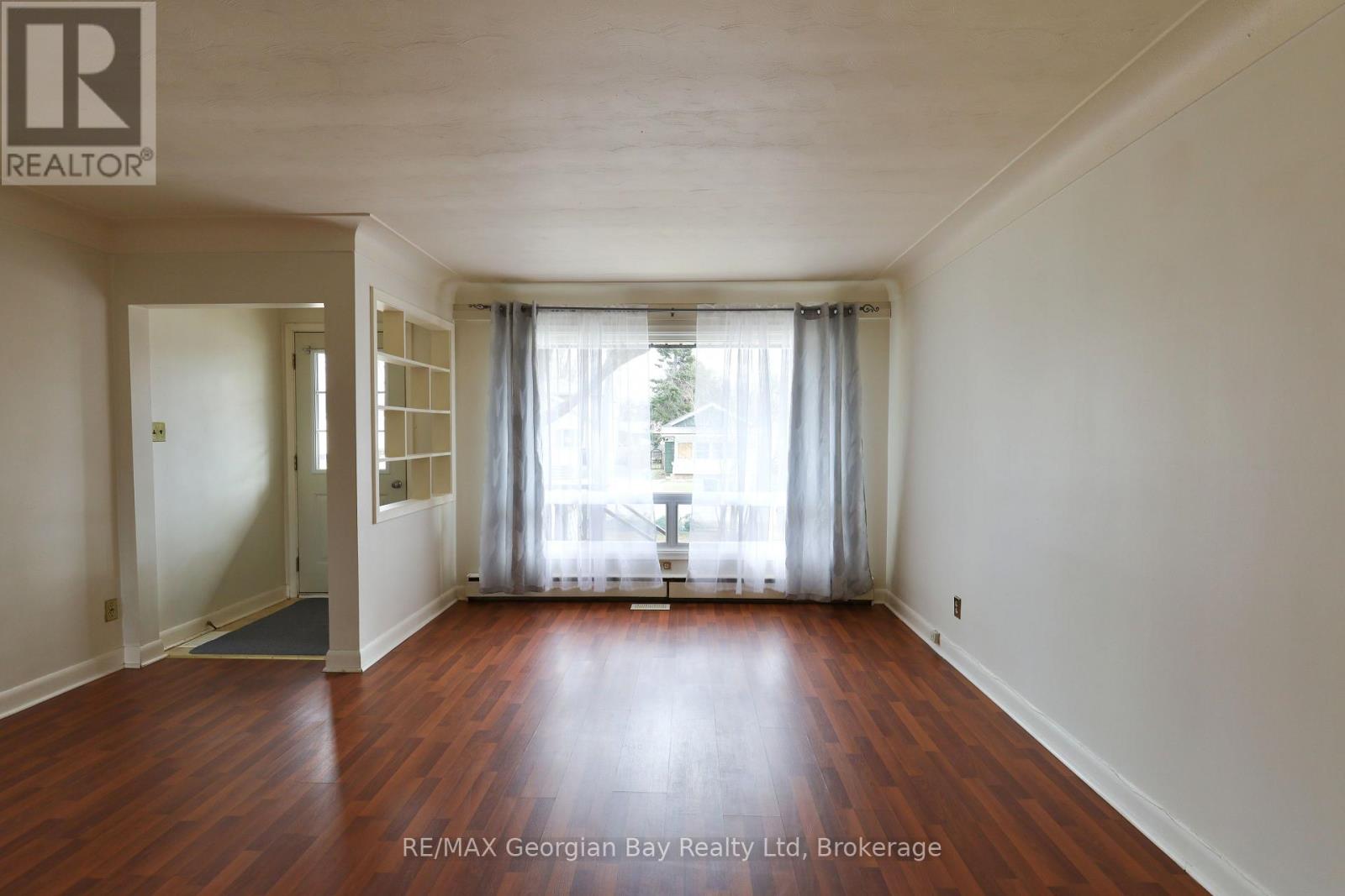 324 Norene Street, Midland, Ontario  L4R 4C2 - Photo 6 - S12086922